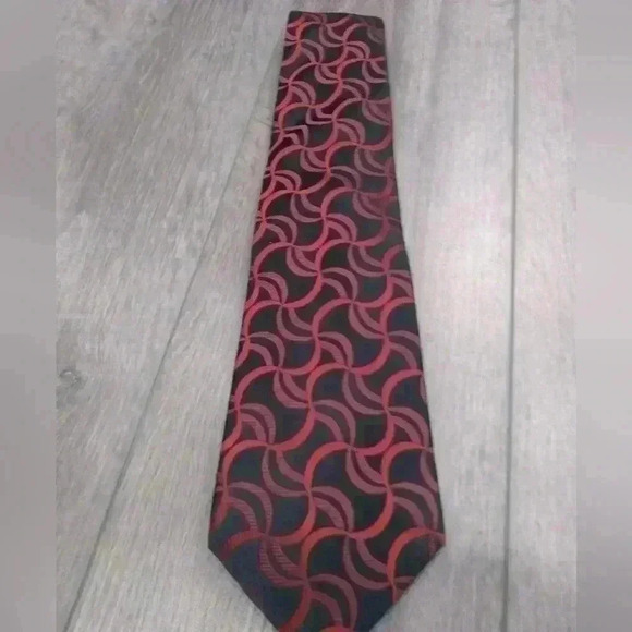 Pierre Cardin  100% silk tie - Picture 4 of 4